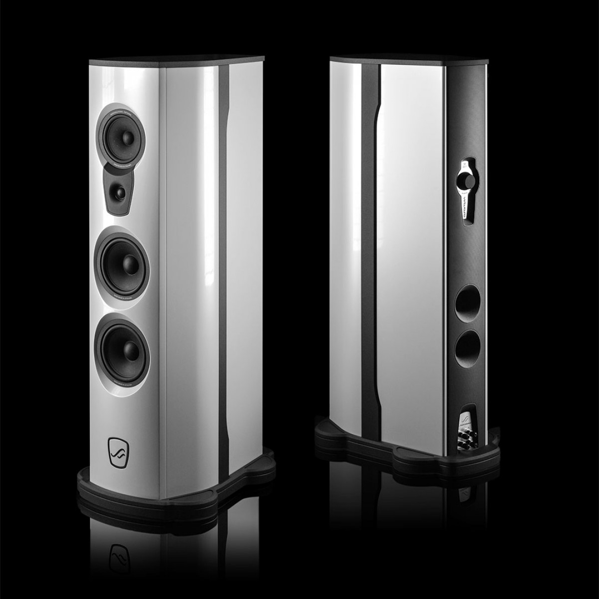 Audio Solutions Virtuoso M colonnes chez E&M à Paris