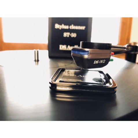 DS audio ST-50 stylus cleaner