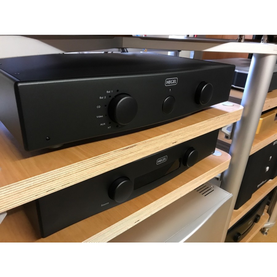 HEGEL P30 preampli