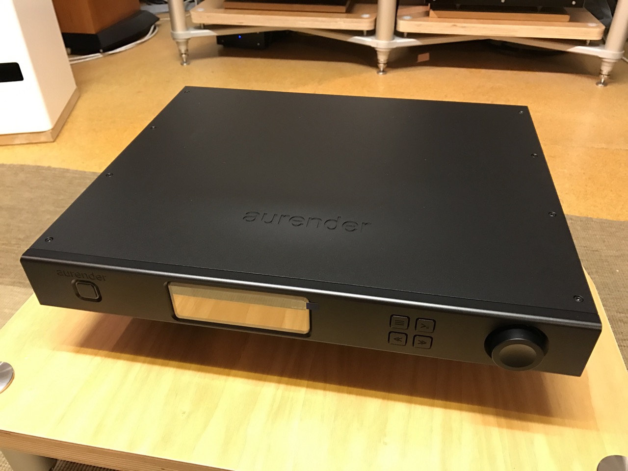 Aurender A10: une source réseau haut de gamme simple et très efficace (Qobuz et Tidal included)