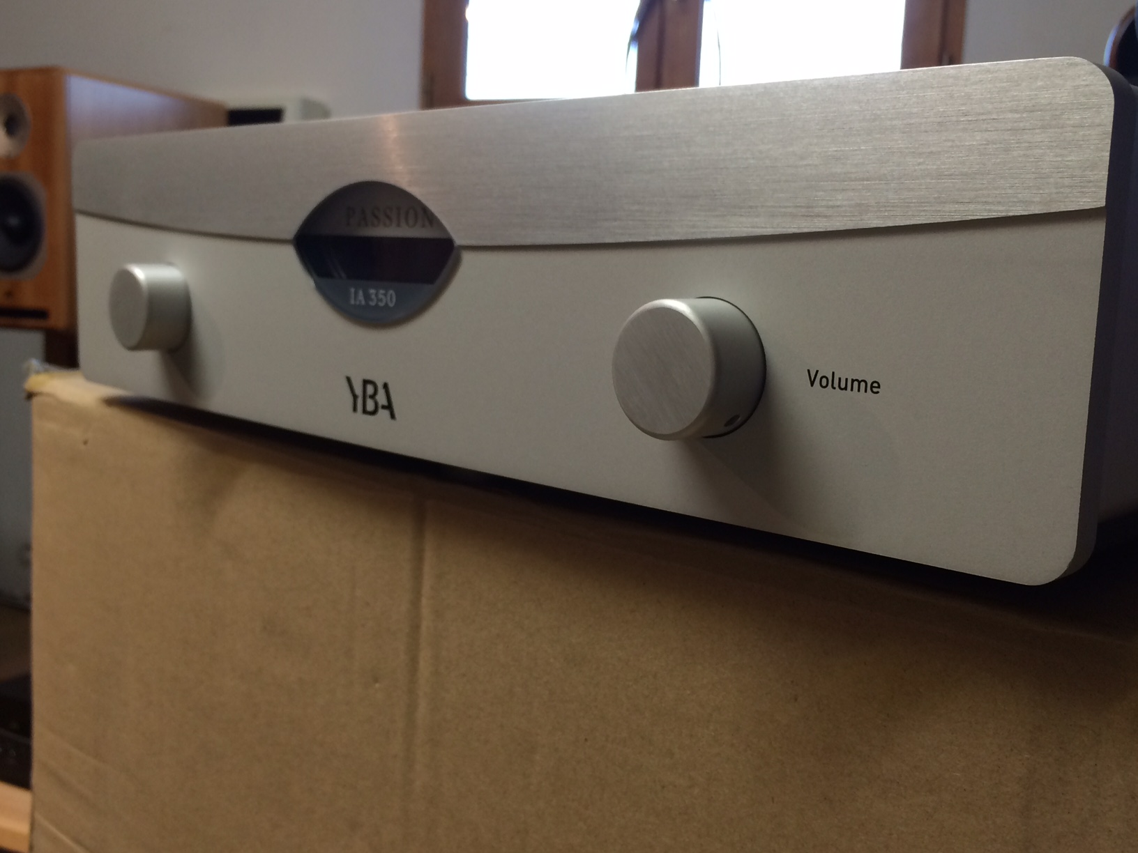 Amplificateur YBA IA350 Passion: déballage et présentation
