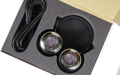 "Déboitage" maison du casque Grado PS1000e