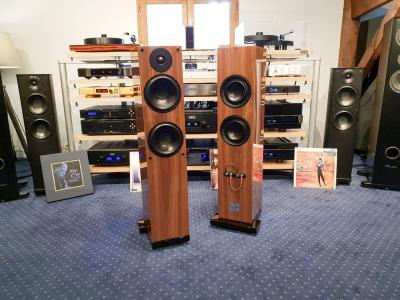 Wilson Benesch Square 3,  la gracieuse