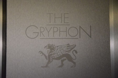 Opération reprises chez Gryphon