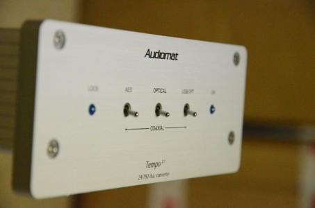 Audiomat Tempo 2.7: nouveau convertisseur USB, et banc d'essai dans la revue Stéréo Prestige de juin 2013