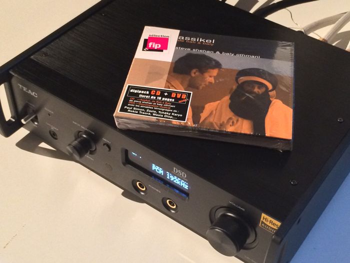 DAC-TEAC-UD-503-convertisseur-pre-ampli-casque-DSD-17.jpg