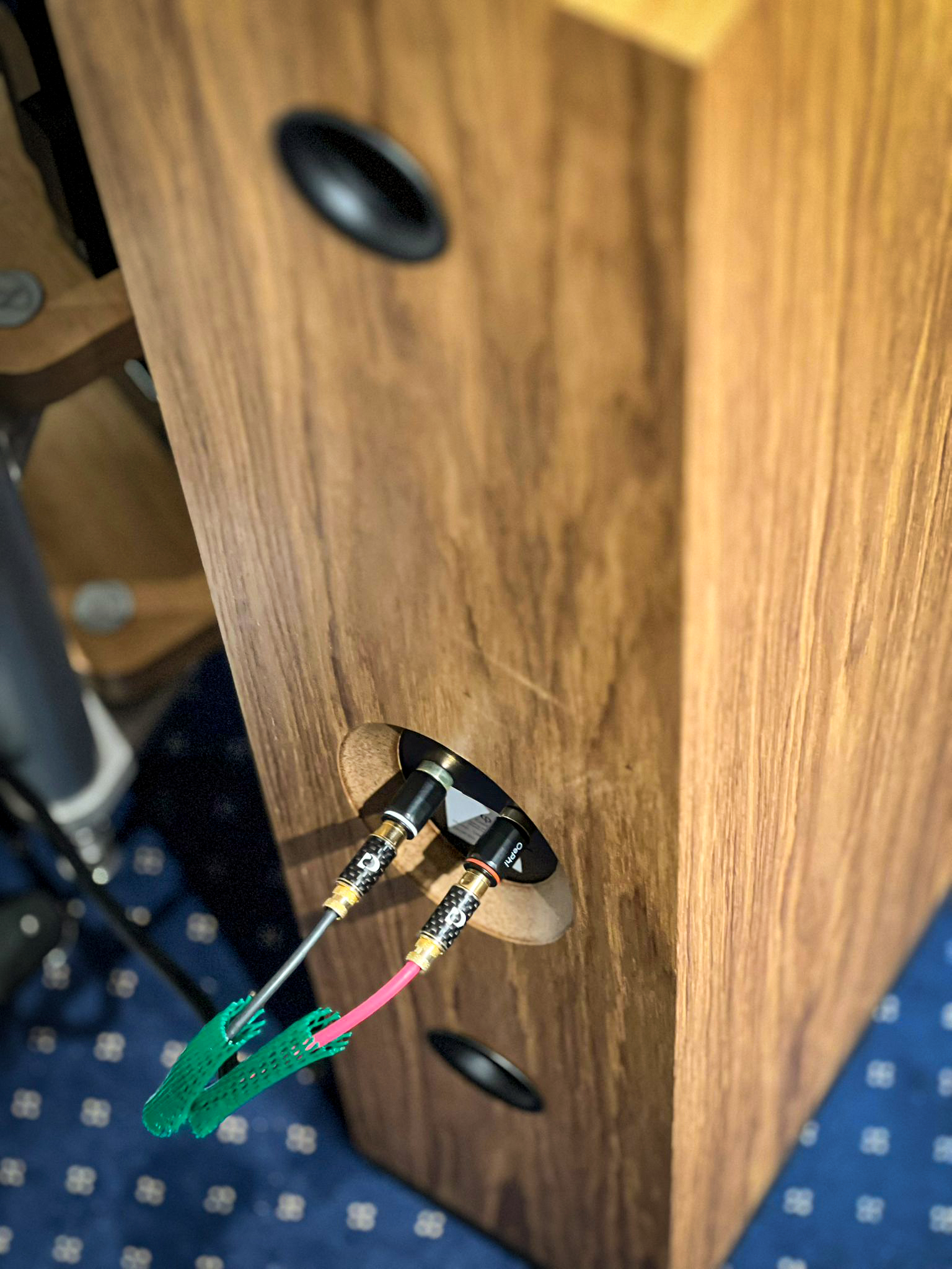 OePhi Immanence 2.5 loudspeaker