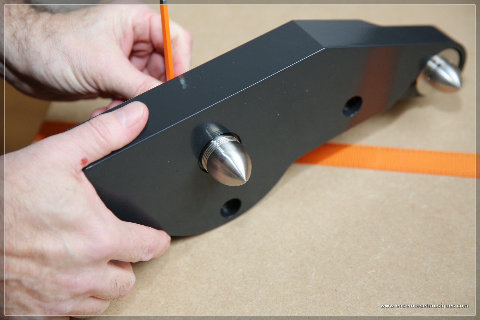 PEL_INTEGRALE_enceinte_colonne_13