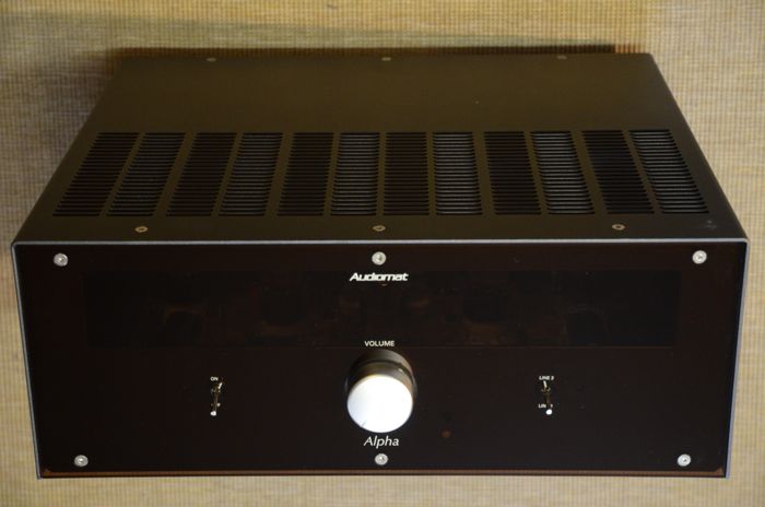 Audiomat-Alpha-RC-amplificateur-a-tubes-9