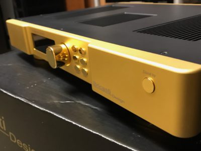 BRICASTI M1-GOLD: c'est nouveau, c'est très beau, et surtout ça chante merveilleusement !