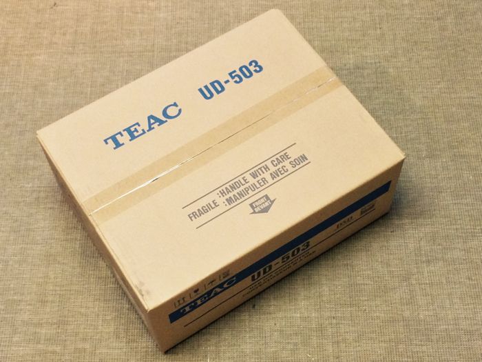 DAC-TEAC-UD-503-convertisseur-pre-ampli-casque-DSD-1.jpg