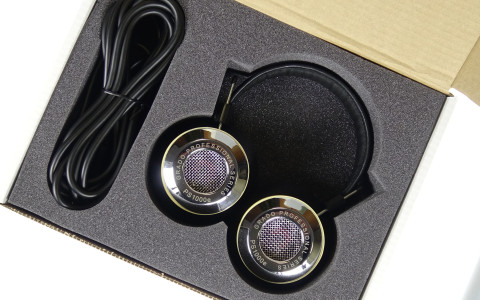 "Déboitage" maison du casque Grado PS1000e