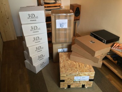 Matériels d'écoute à l'arrivée: GRYPHON Diablo 300, LEGATO, 3D Lab, ACTINOTE
