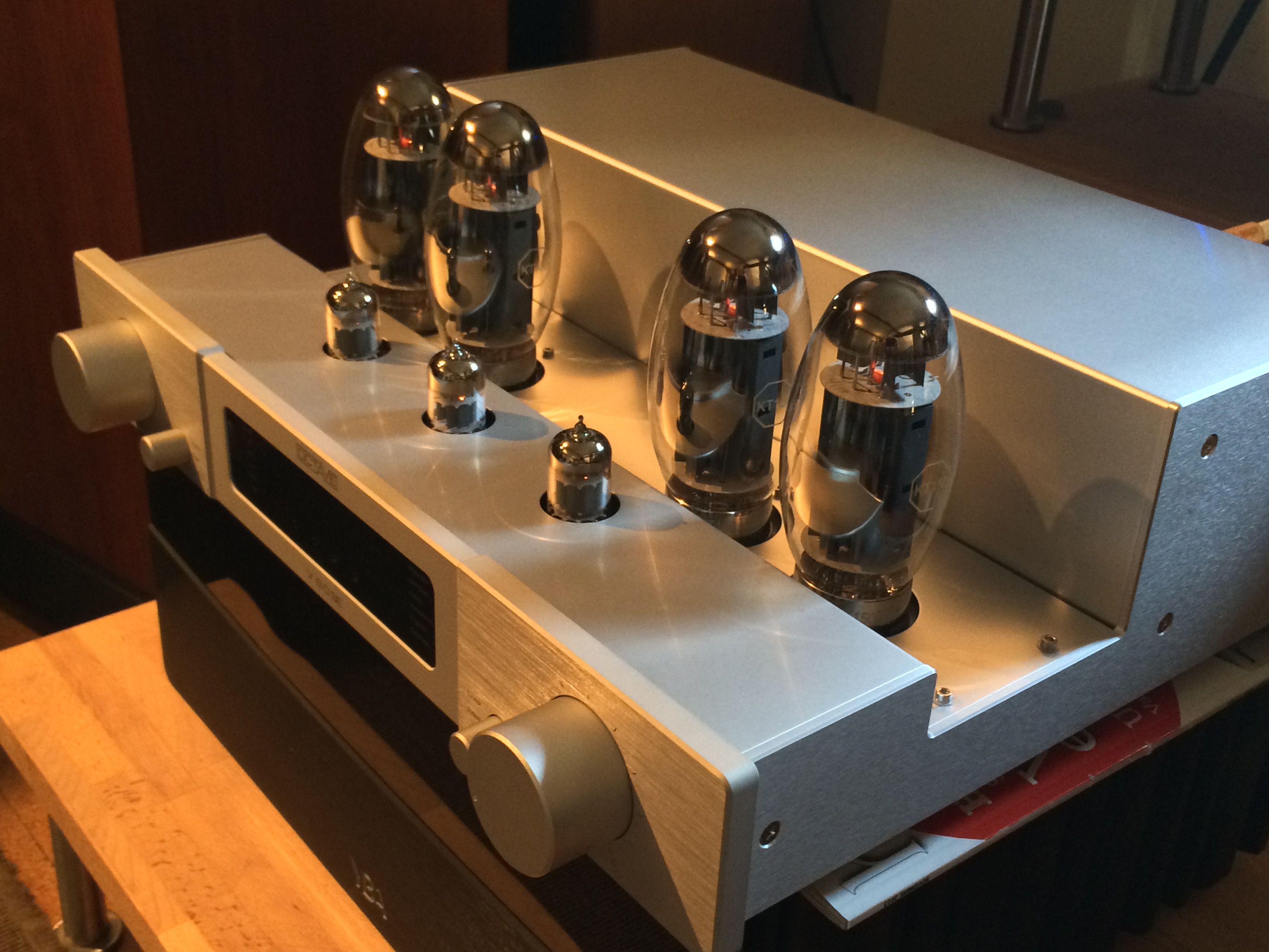 Octave-V80-SE-Amplificateur-integre-tubes-2